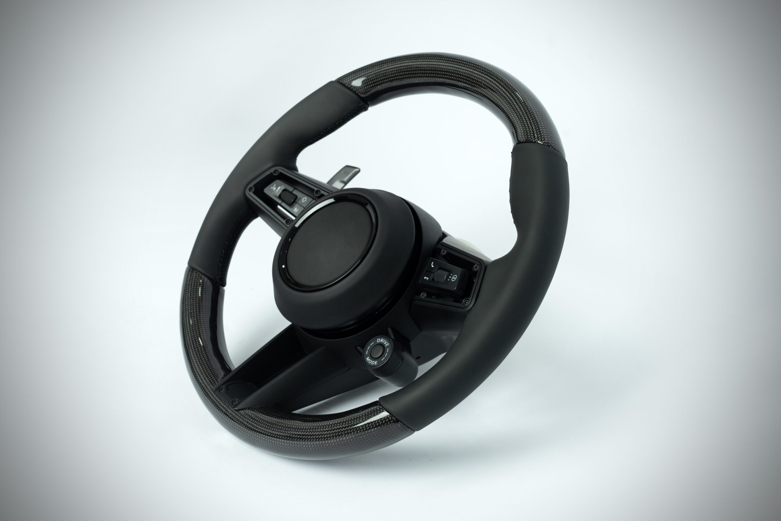 Porsche 992 911 steering wheel black leather and carbon fiber - Image 3