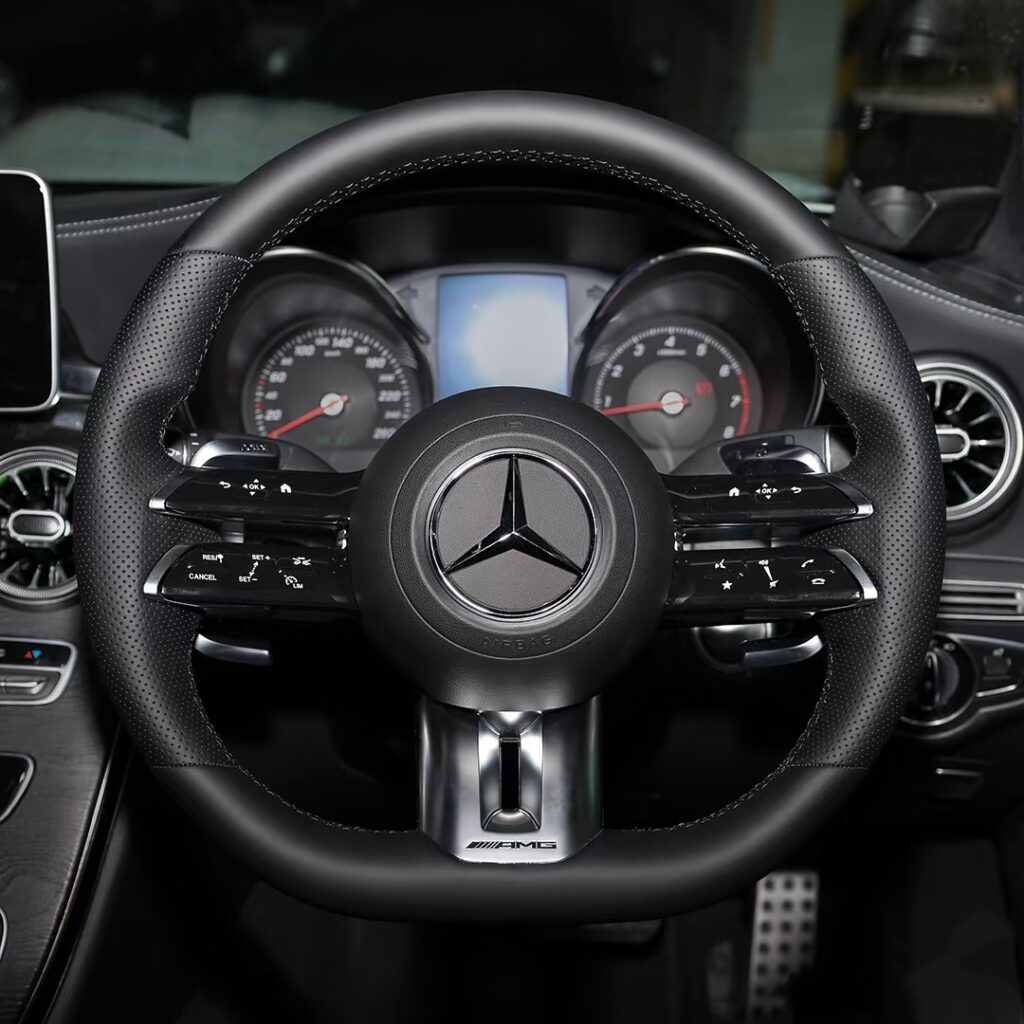 Deposite 425$,Total price 850$,2017, E300 (W213)(Dragonfly 2023 AMG model, Full leather black stitching,silver trim)